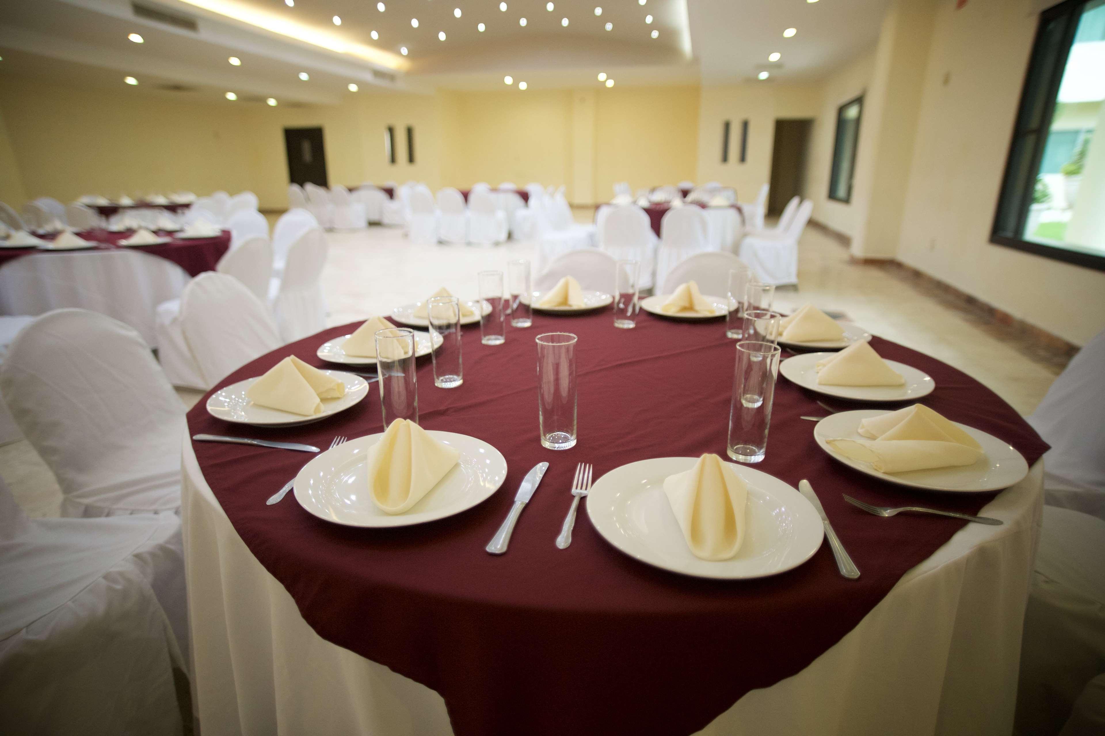 Gran Tuxtepec Plaza Hotell Exteriör bild